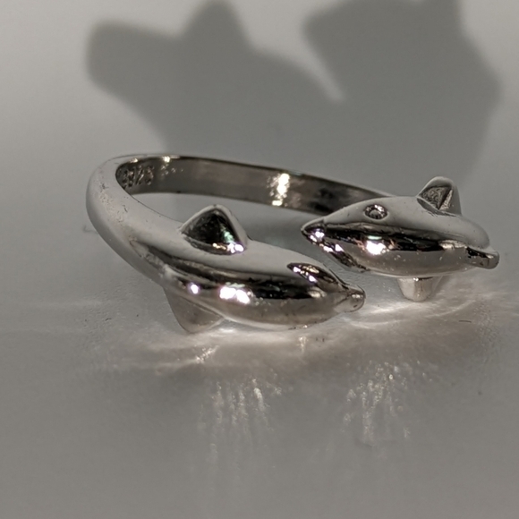 Sterling Silver Dolphin Ring - Picture 4 of 4